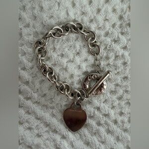 Authentic Tiffany & Co. Vintage Sterling Silver Heart Toggle Bracelet .925